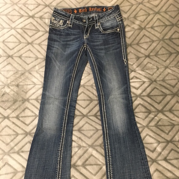 Size 25 rock revival jeans - Picture 2 of 4